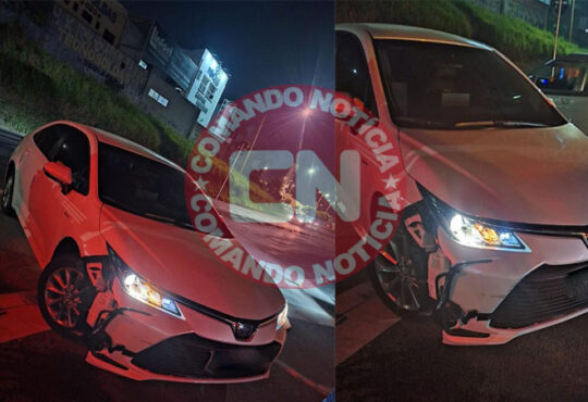 ColisÂo moto e carro cópia
