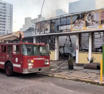 Loja de fotografias incendiada helen saconni