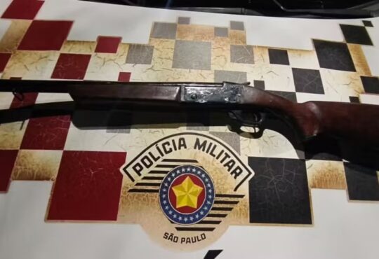 Policia miltae itupeva arma disparo