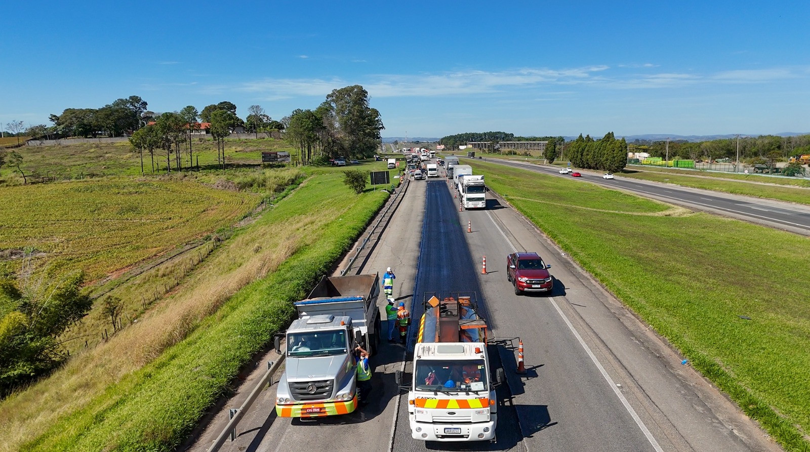 Todo o trecho da rodovia castello branco administrado pela via colinas vai receber um novo pavimento asfáltico