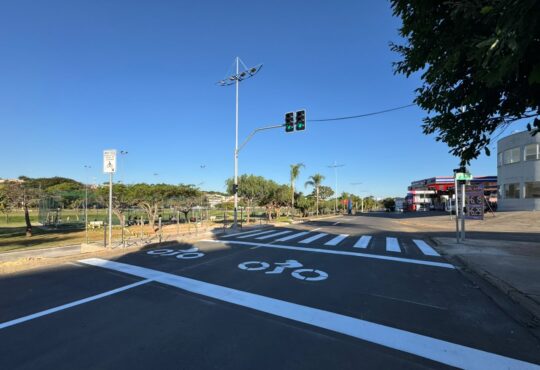 Mobilidade semaforo antonio cantelli gabriel beccari