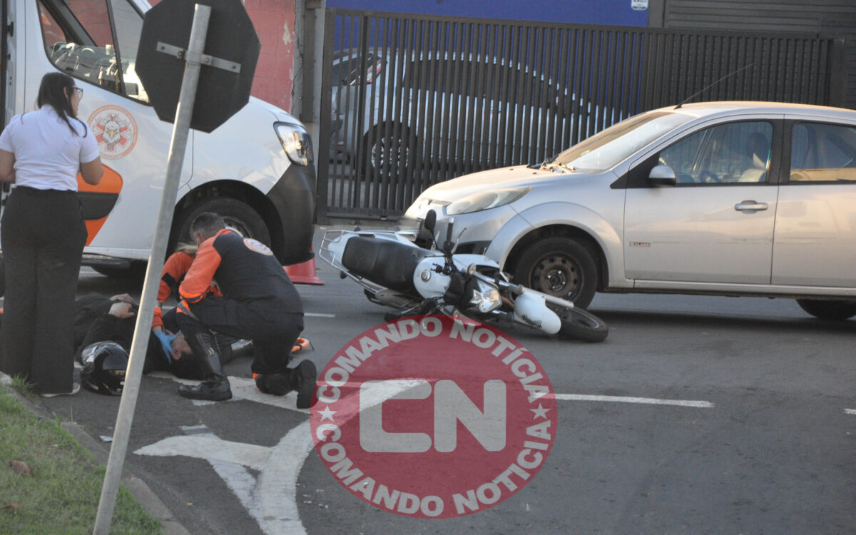 ColisÃo moto e carro cópia