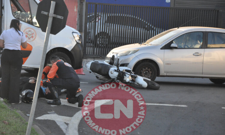 ColisÃo moto e carro cópia