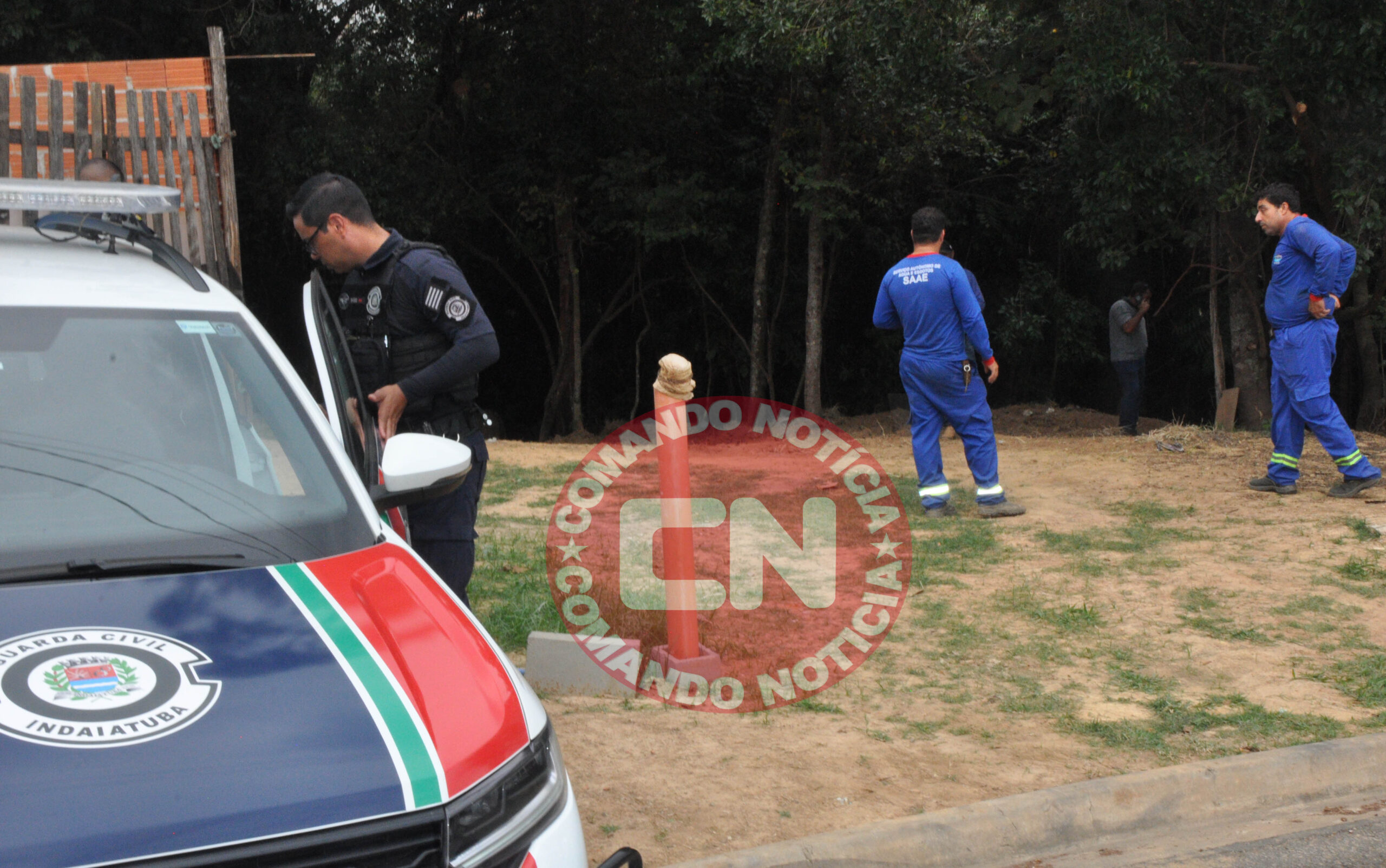 Desabamento fere funcionarios do saae 1