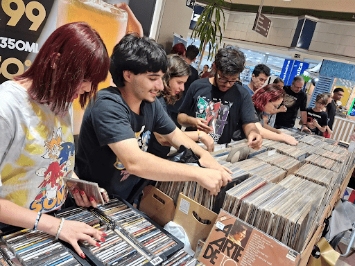 Vinil antiguidade divulgação