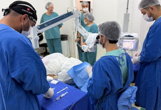 Cirurgia olhos indaiatuba gabriel beccari