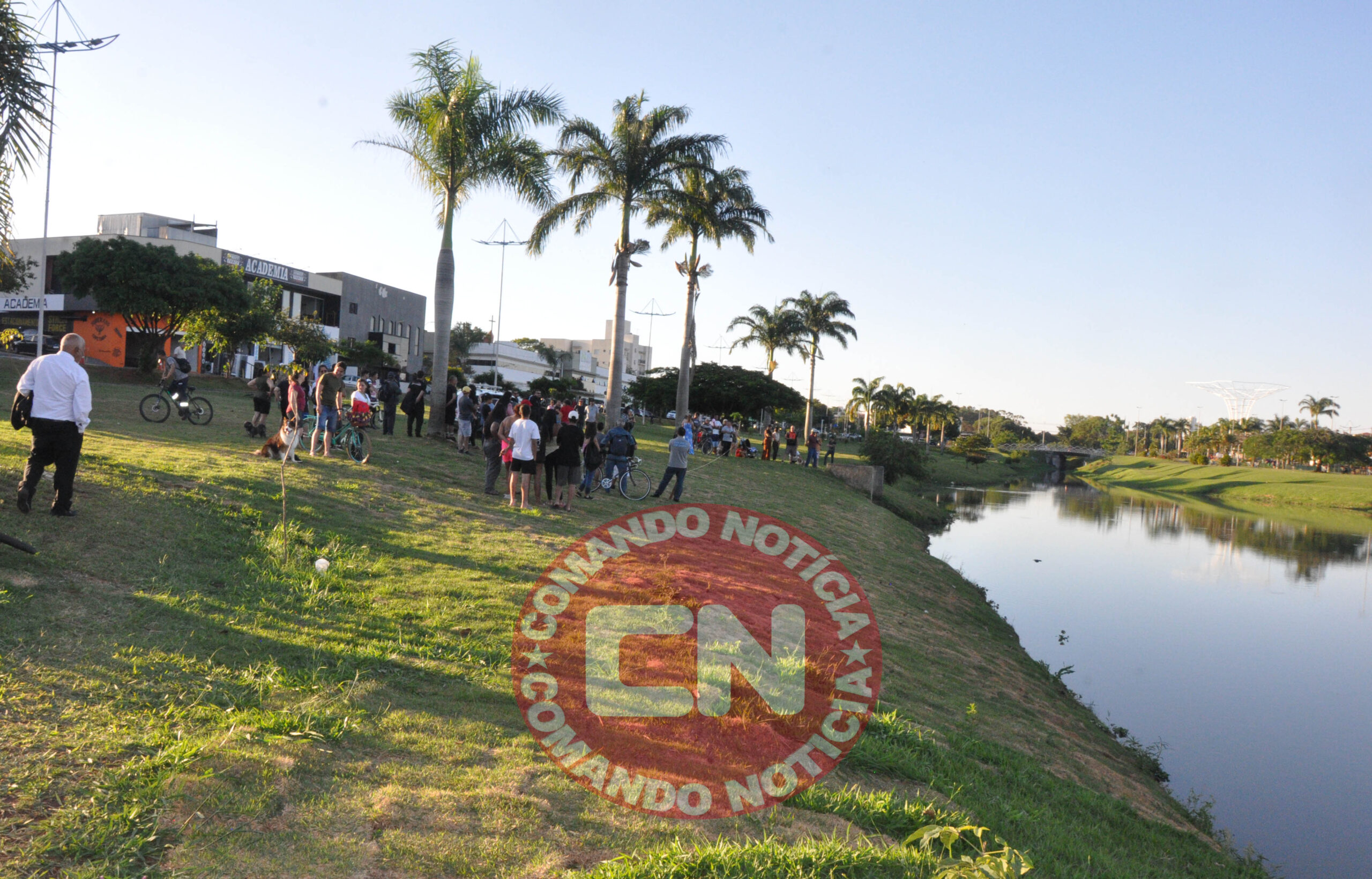Corpo boiando lago pq ecologico 4