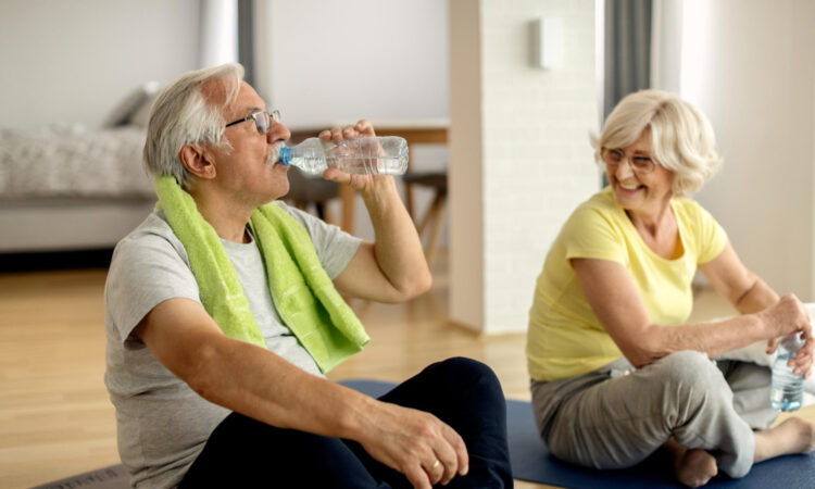 Idade 60 anos beber agua magnific