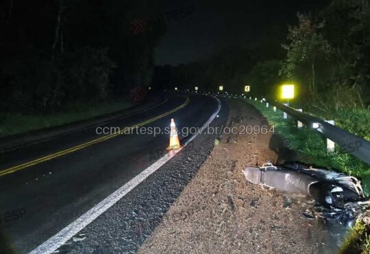 Motociclista morre em colisão sp 300 porto feliz