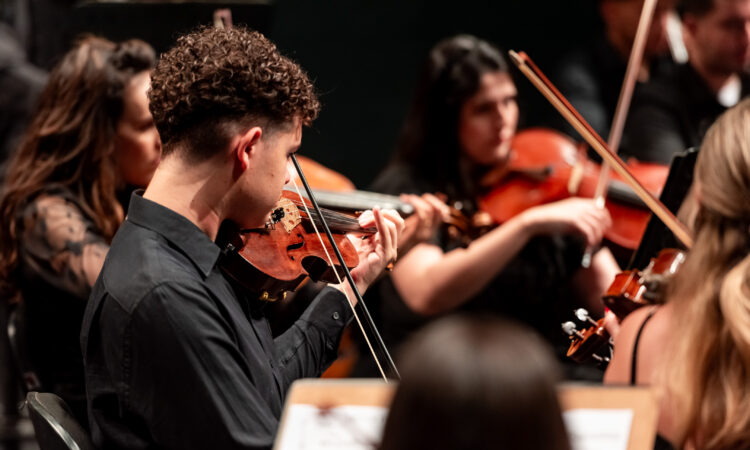 Orquestra sinfonica jovem temporada 2026 ricardo gazzi