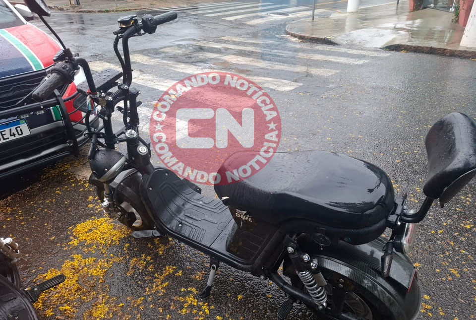 ColisÃo bike eletrica e carro 6