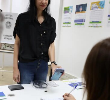 Rovena rosa eleiÇÂo
