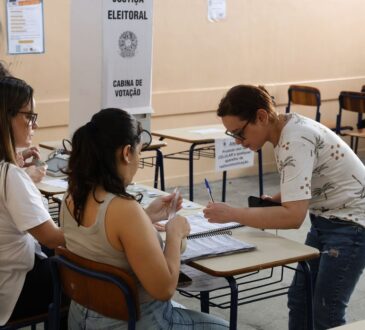 VotaÇÃo rovena rosa