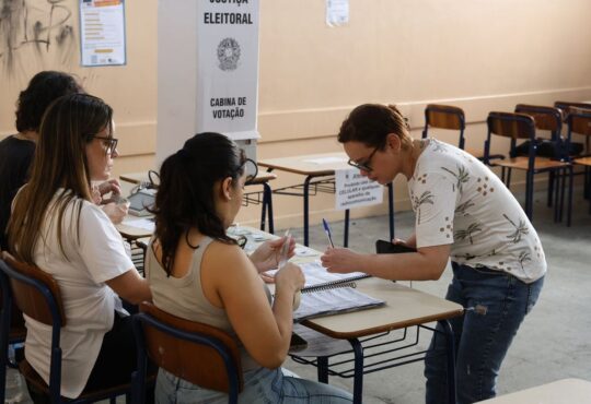VotaÇÃo rovena rosa