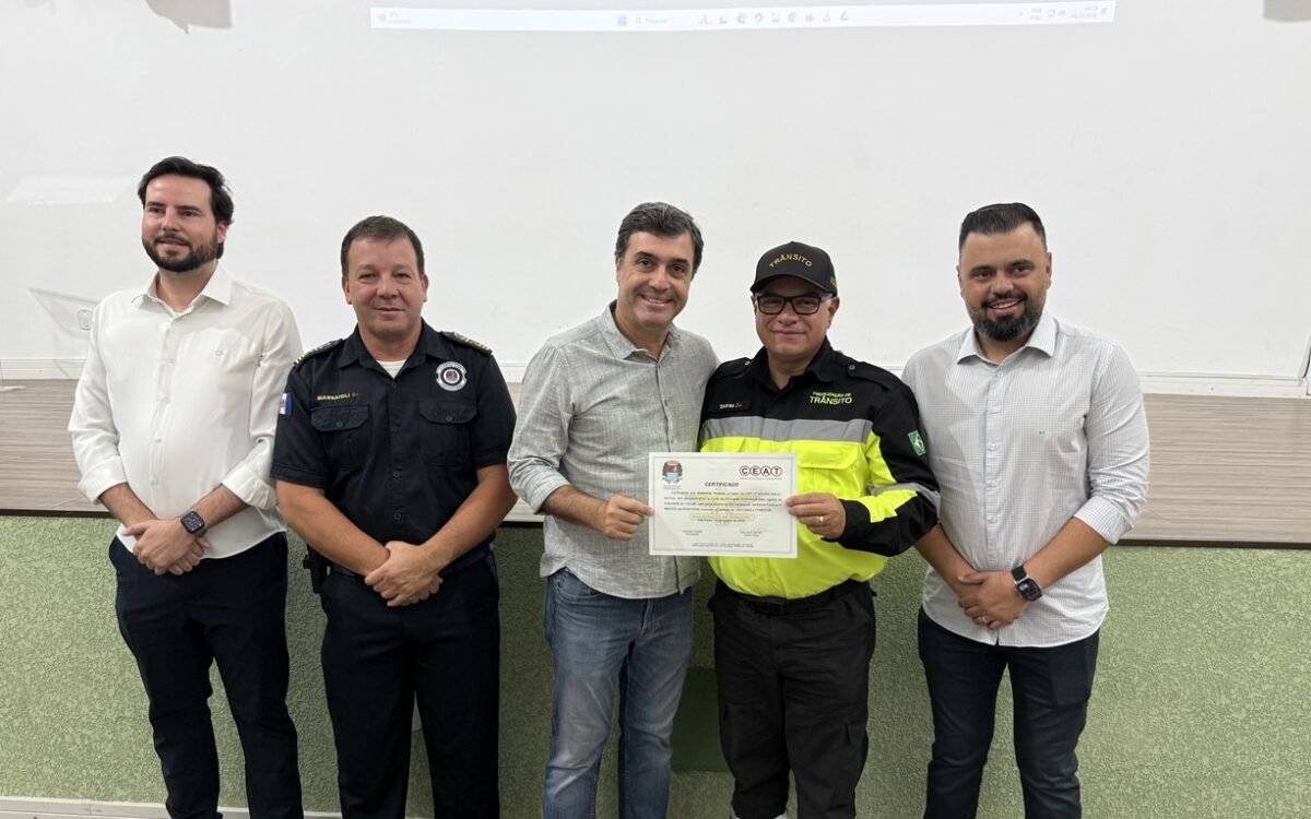 Mob formatura agentes transitos indaiatuba gabriel beccari